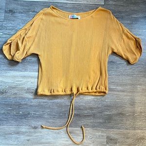 Free People Beach ribbed crop top!  Size medium!